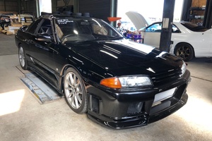 FRESH FROM THE AUCTION! Maintenance at PDI of customer’s R32 GTSt after the purchase at the auctio