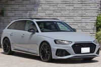 2022 Audi RS4 AVANT null