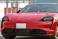 2024 Porsche Taycan 