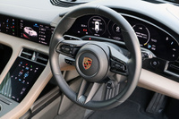 2023 Porsche Taycan null