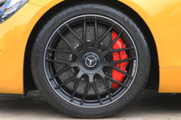 2015 Mercedes-AMG GT 