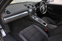 2018 Porsche 718 CAYMAN 