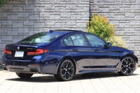 2022 BMW 5 SERIES 