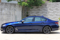 2022 BMW 5 SERIES 