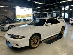 1998 Nissan SKYLINE