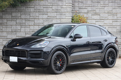 2022 Porsche カイエンクーペ