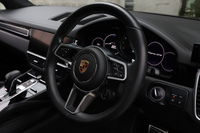 2022 Porsche カイエンクーペ null