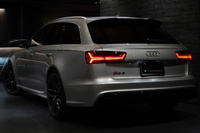2016 Audi RS6 AVANT null