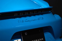 2018 Porsche 718 CAYMAN null