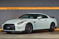2011 Nissan GT-R R35 GT-R EGOIST, EXCLUSIVE BODY COLOR -Ultimate Opal White-, EXLUSIVE INTERIOR Leather Cordination