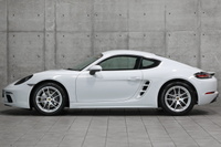 2019 Porsche 718 CAYMAN null