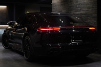 2018 Porsche PANAMERA null