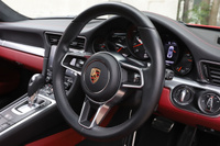 2017 Porsche 911 