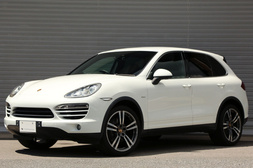2014 Porsche CAYENNE