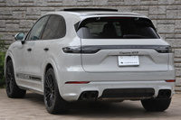 2021 Porsche CAYENNE null