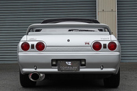 1994 Nissan SKYLINE GT-R BNR32 R32 GTR V-Spec II, KL0 Spark Silver Metallic, 5 Zigen Muffler