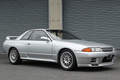 1994 Nissan SKYLINE GT-R BNR32 R32 GTR V-Spec II, KL0 Spark Silver Metallic, 5 Zigen Muffler