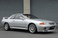 1994 Nissan SKYLINE GT-R BNR32 R32 GTR V-Spec II, KL0 Spark Silver Metallic, 5 Zigen Muffler