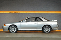 1994 Nissan SKYLINE GT-R BNR32 R32 GTR V-Spec II, KL0 Spark Silver Metallic, 5 Zigen Muffler