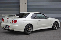 2002 Nissan SKYLINE GT-R BNR34 R34 GT-R M-SPEC  NUR Pearl White (QX1), LOW MILEAGE