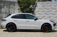 2021 Porsche MACAN null