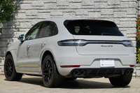 2021 Porsche MACAN null