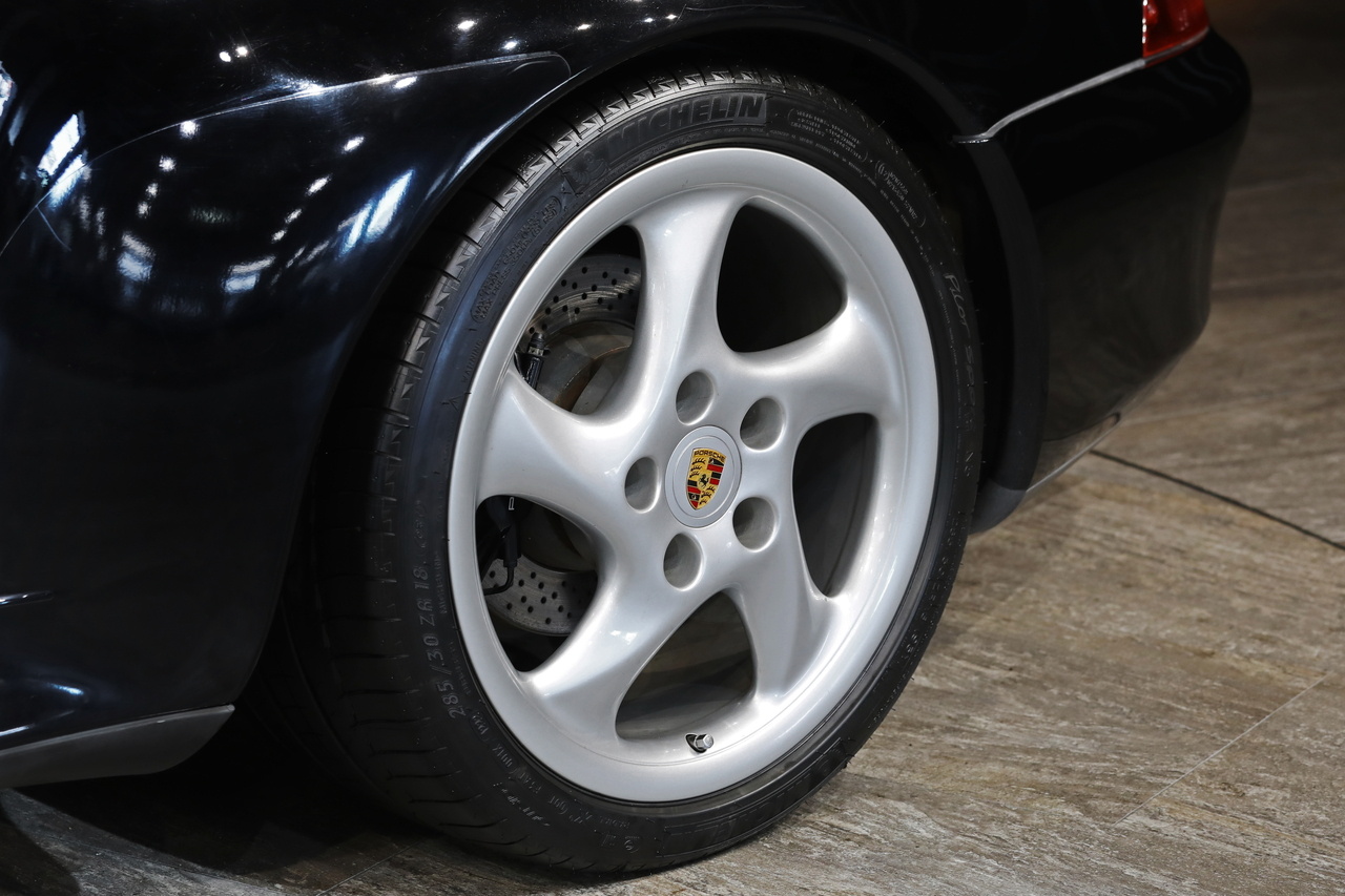 1997 Porsche 911 Carrera S (Type 993)