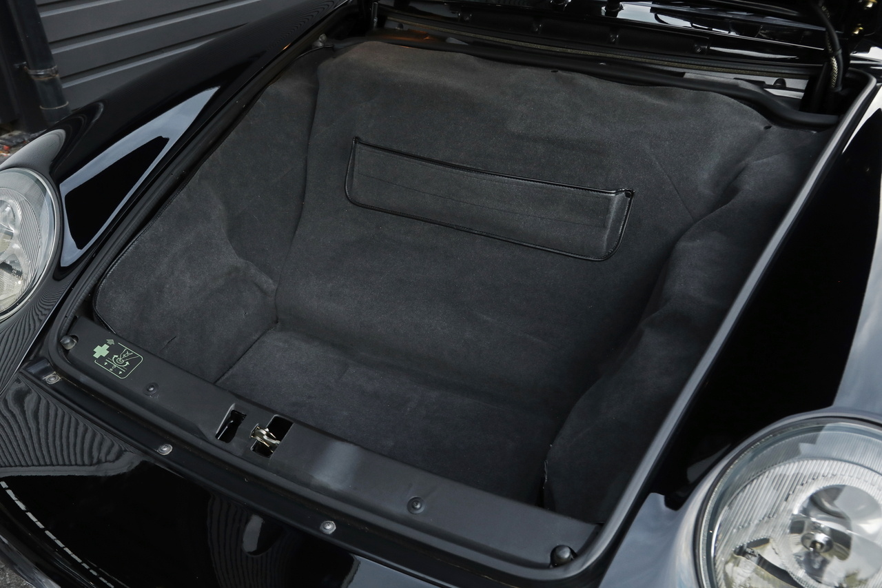 1997 Porsche 911 Carrera S (Type 993)