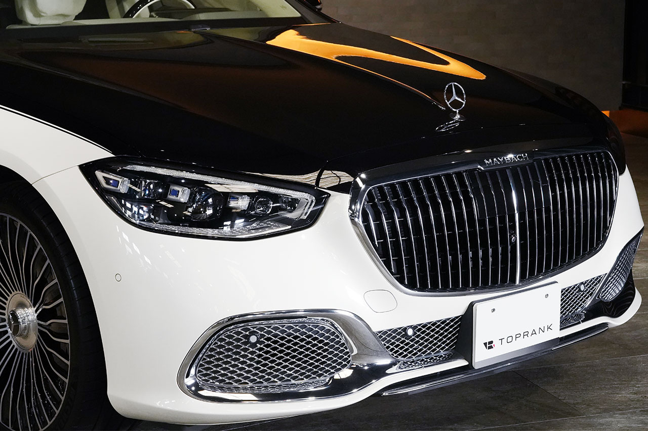 habuサマ専用Maybach S-Class Cabriolet　2台セット 2x New Mercedes S650 Maybach Cabriolet in Dubai ! - YouTube