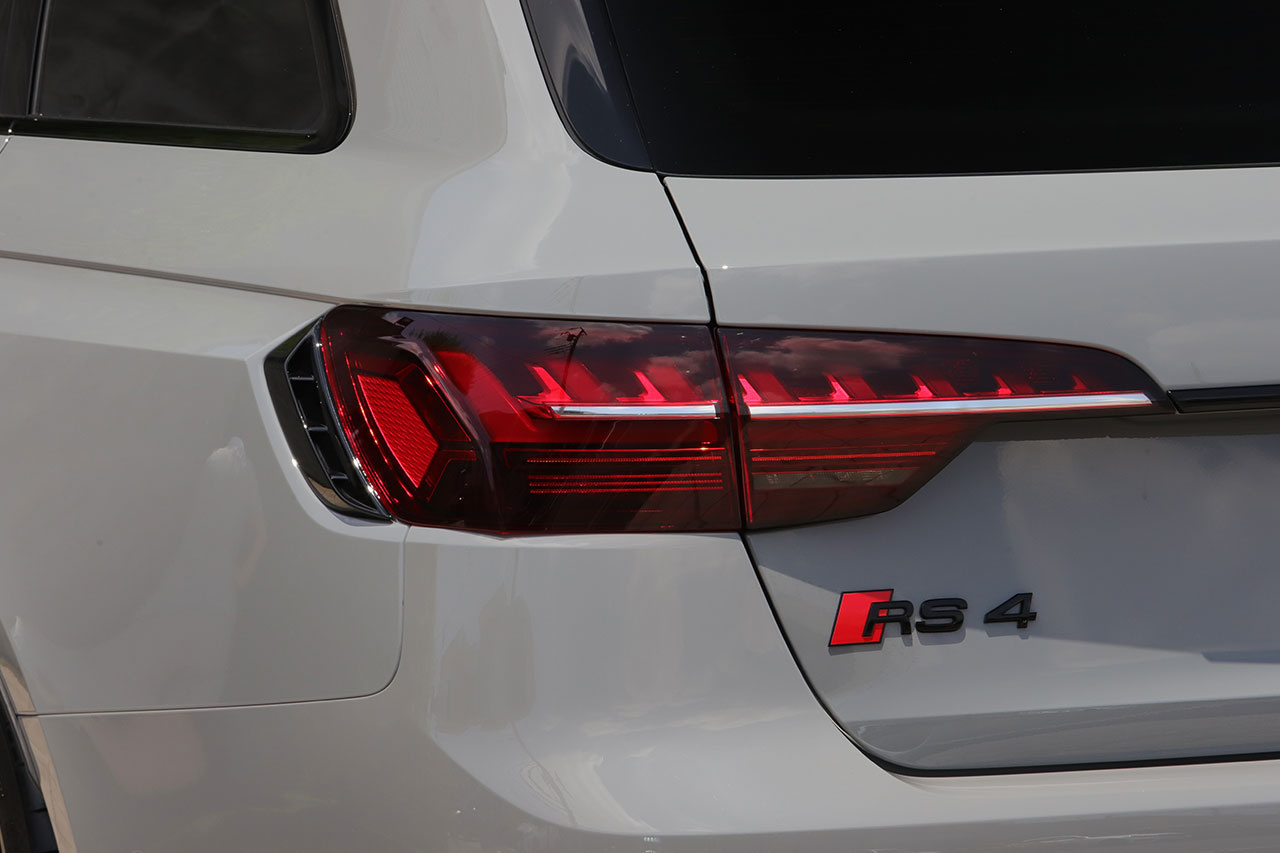 2022 Audi RS4 AVANT null