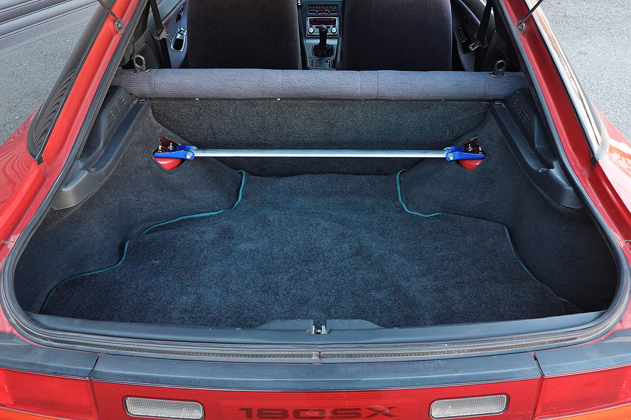 1993 Nissan 180SX RPS13 180SX Type II, RAYS TE37 16 Inch Alloy Wheels, HKS Muffler