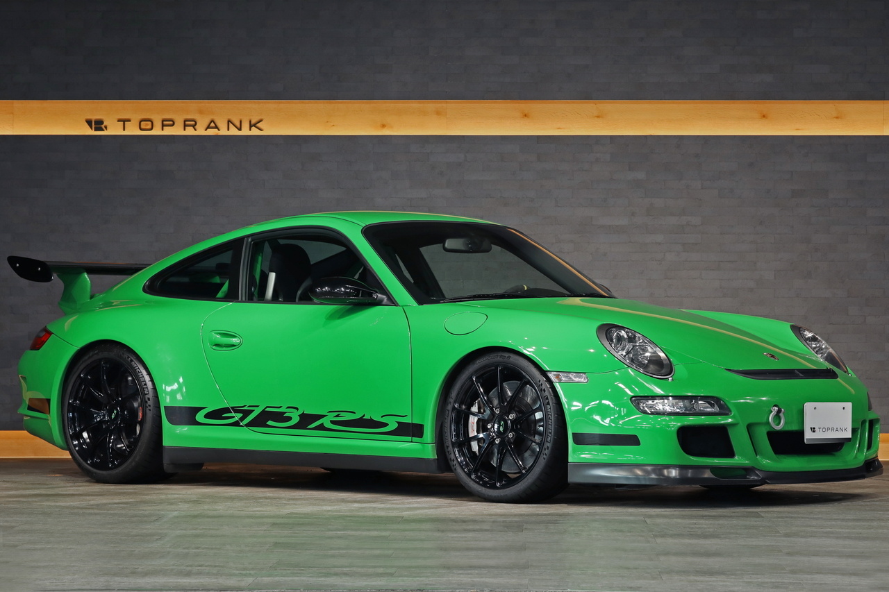 2007 Porsche 911 911 GT3RS (Type  997.1) Sports Chrono Pkg. Club Sports Pkg. Akrapovic Slip On Muffler, PFC Breaks