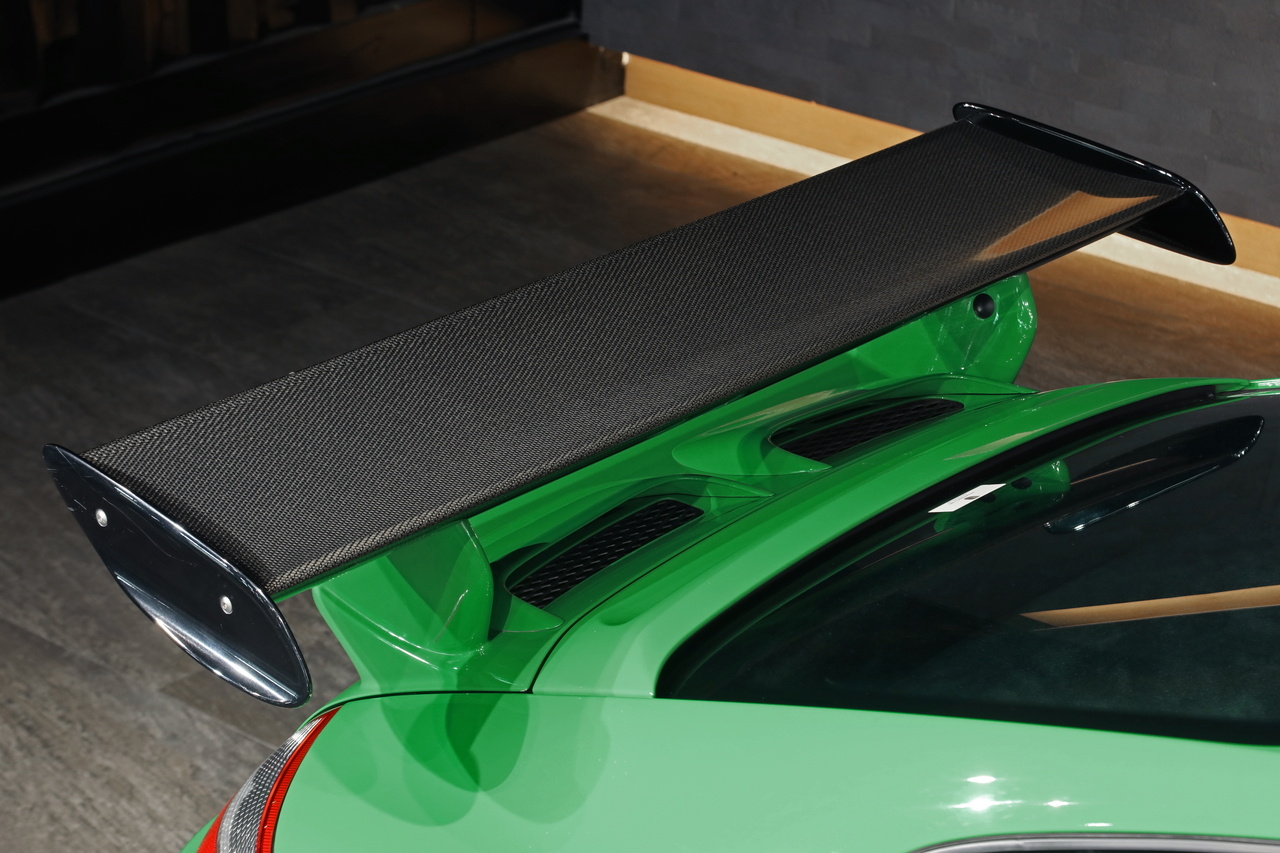 2007 Porsche 911 911 GT3RS (Type  997.1) Sports Chrono Pkg. Club Sports Pkg. Akrapovic Slip On Muffler, PFC Breaks