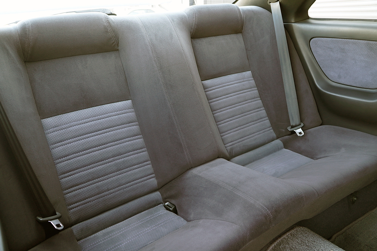 1995 Nissan SKYLINE GT-R BCNR33 R33 Skyline GT-R, KL0 Spark Silver Metalic, Momo Steering