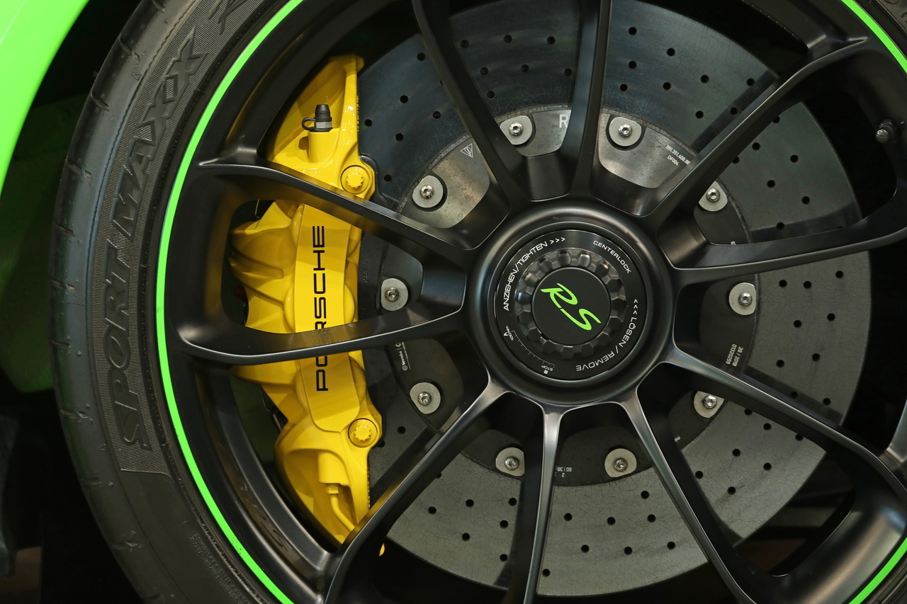 2020 Porsche 911 GT3RS (Type 991.2) Sports Chrono Package, Club Sports Package