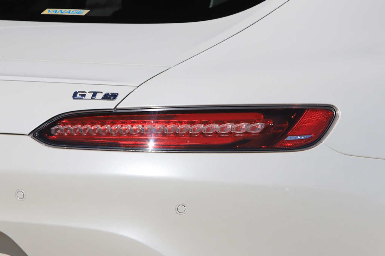 2016 Mercedes-AMG GT 