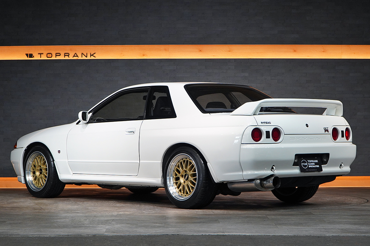1993 Nissan SKYLINE GT-R BNR32 Skyline GT-R, BBS LM 17Ich Wheels, Recaro SR-2 Emotion R Seats, TEIN Coilovers