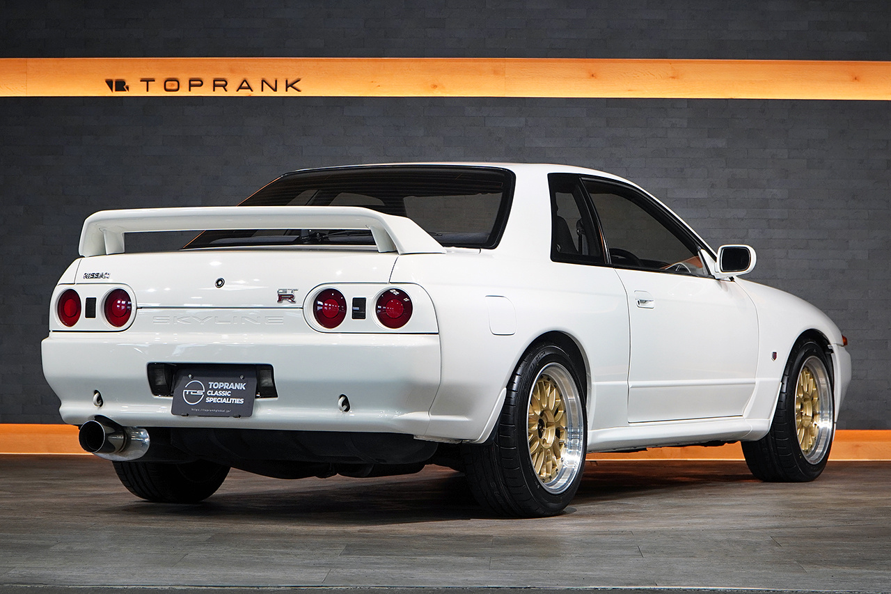 1993 Nissan SKYLINE GT-R BNR32 Skyline GT-R, BBS LM 17Ich Wheels, Recaro SR-2 Emotion R Seats, TEIN Coilovers