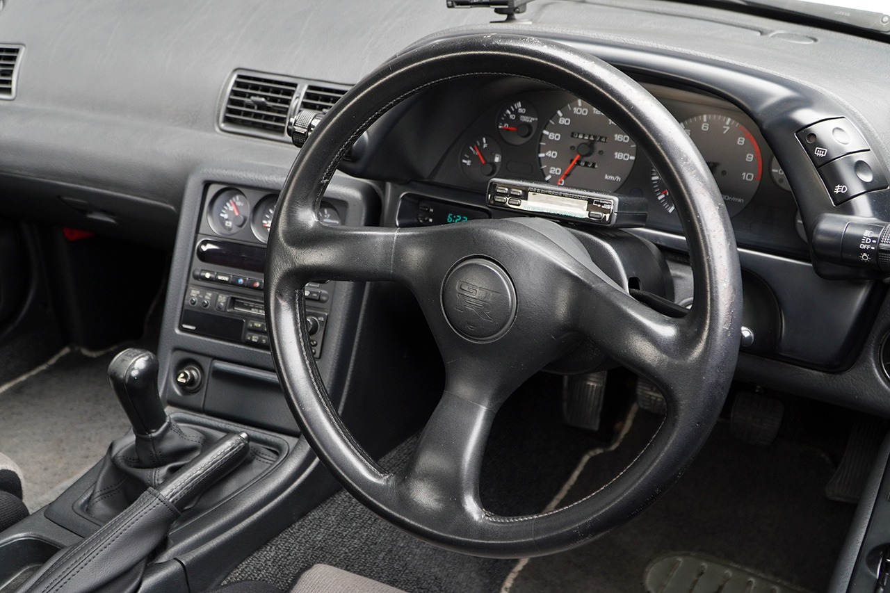 1993 Nissan SKYLINE GT-R BNR32 Skyline GT-R, BBS LM 17Ich Wheels, Recaro SR-2 Emotion R Seats, TEIN Coilovers