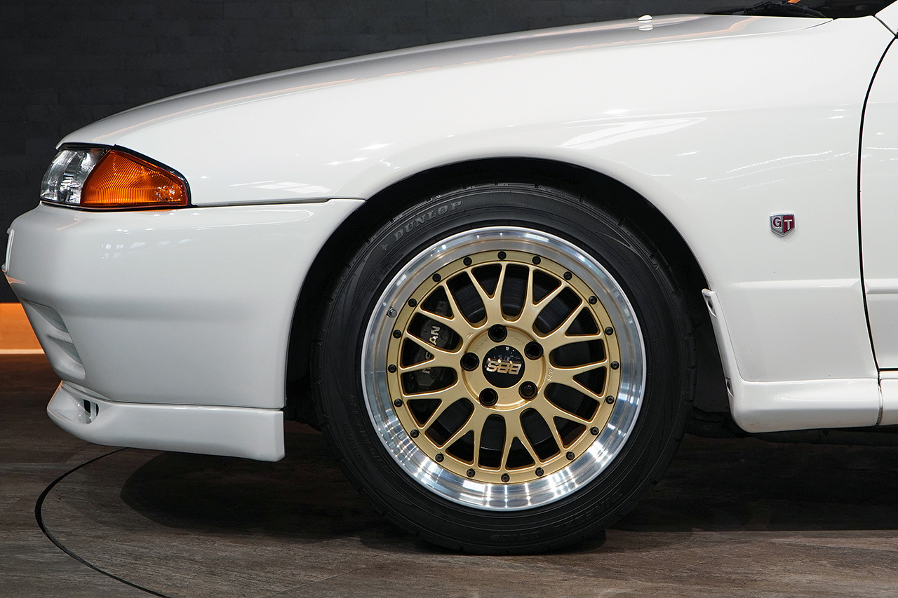 1993 Nissan SKYLINE GT-R BNR32 Skyline GT-R, BBS LM 17Ich Wheels, Recaro SR-2 Emotion R Seats, TEIN Coilovers