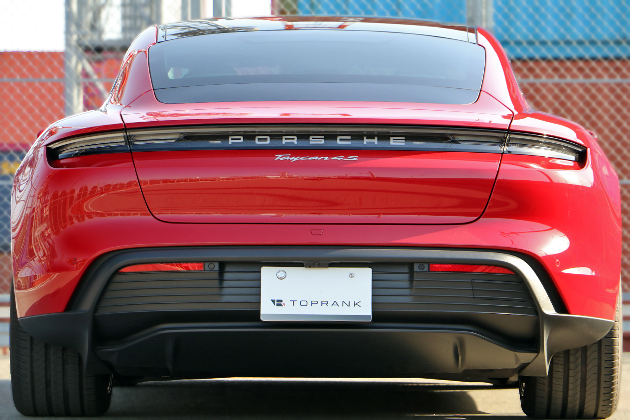 2024 Porsche Taycan 