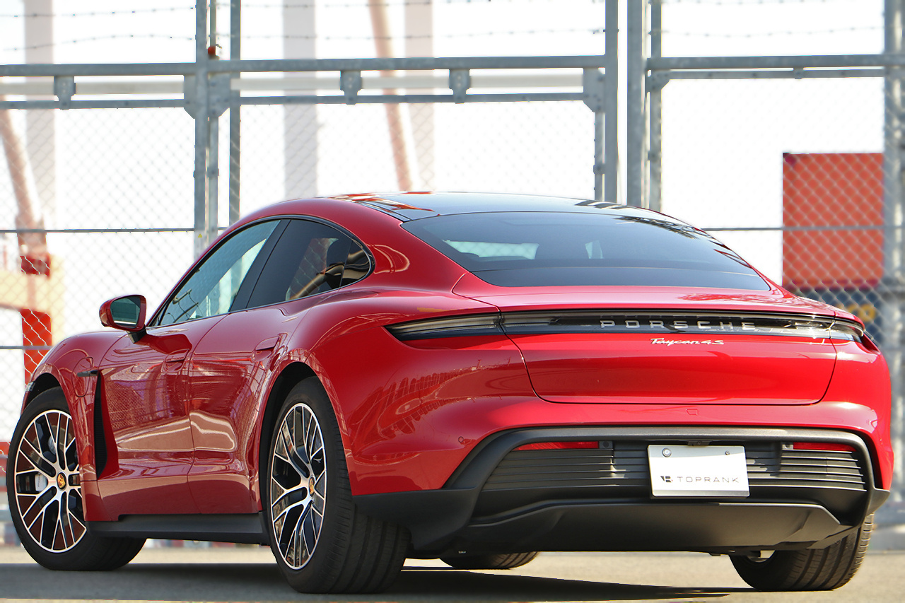 2024 Porsche Taycan 