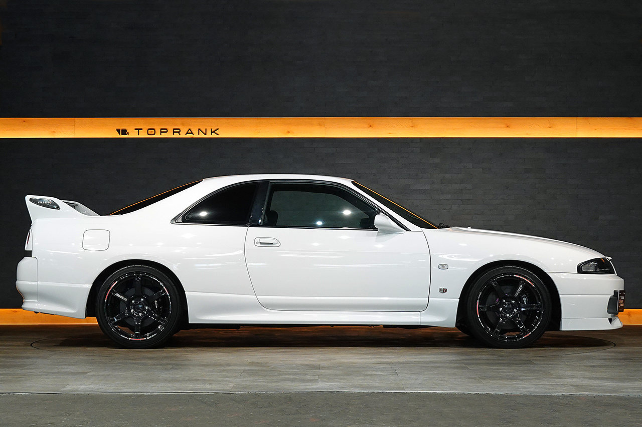 1996 Nissan SKYLINE GT-R BCNR33 R33 Skyline GT-R, RAYS VOLK RACING TE037 6061 REDOT 2020