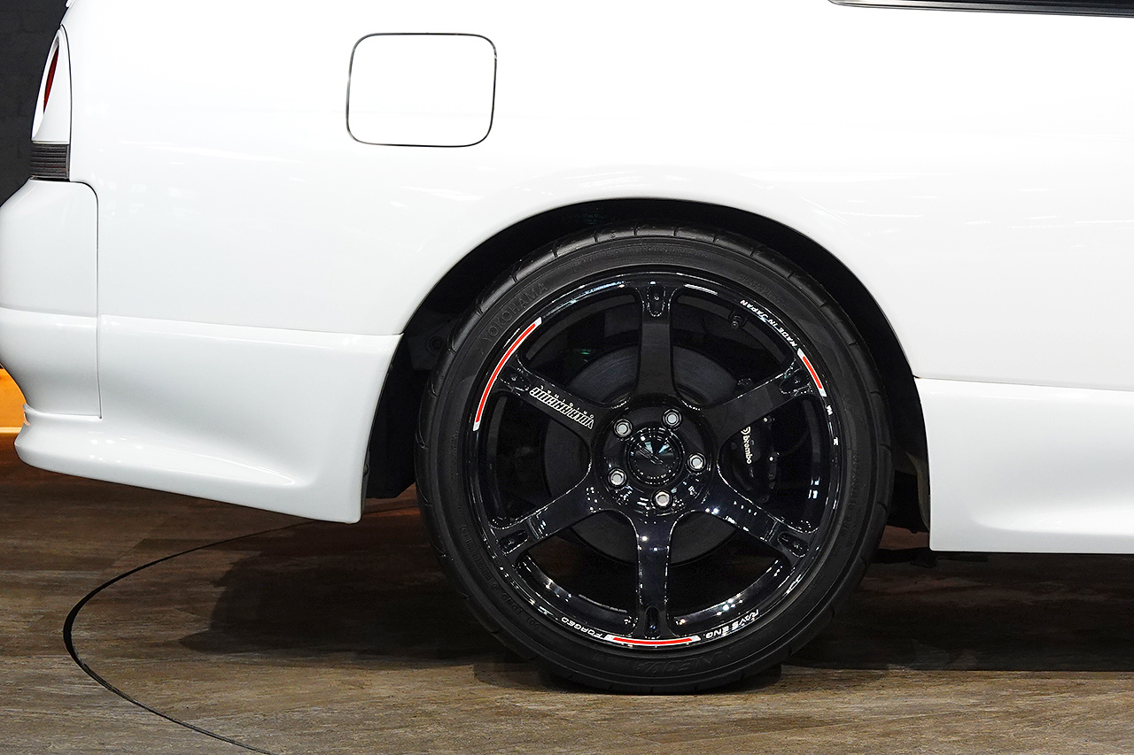 1996 Nissan SKYLINE GT-R BCNR33 R33 Skyline GT-R, RAYS VOLK RACING TE037 6061 REDOT 2020