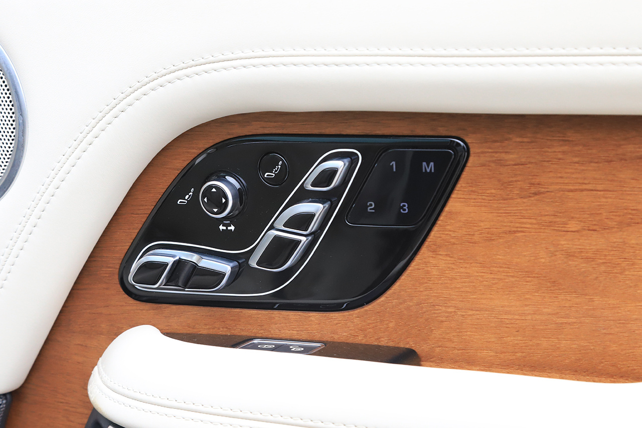 2020 Land Rover RANGE ROVER null