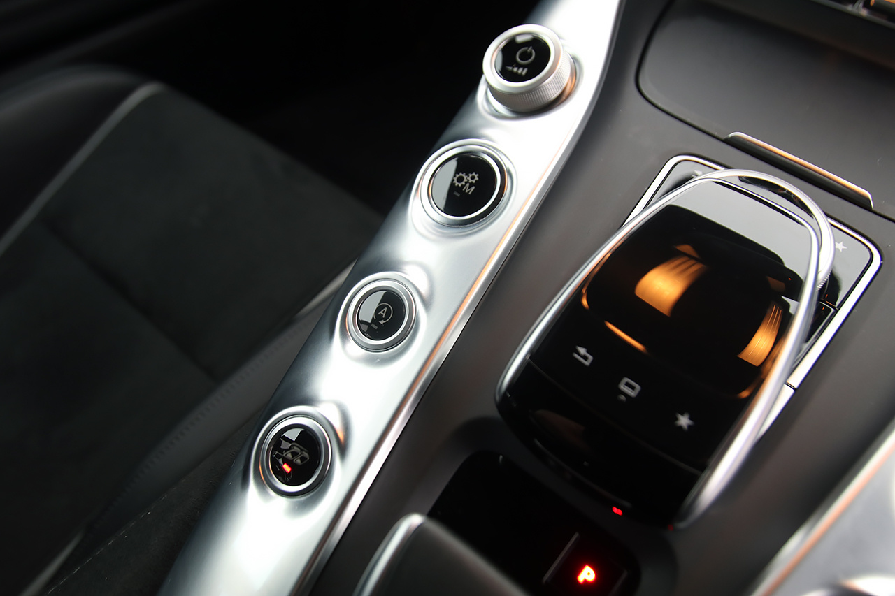 2015 Mercedes-AMG GT null