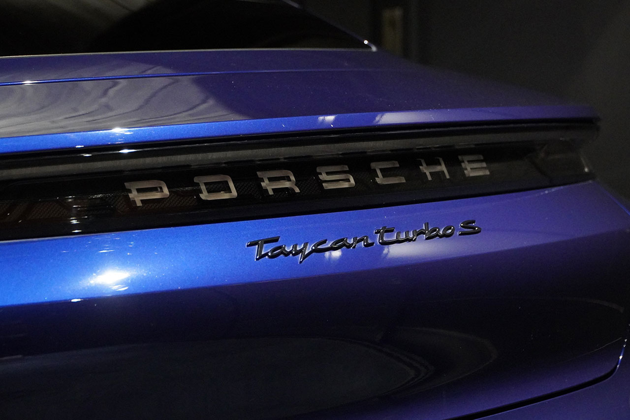 2021 Porsche Taycan 