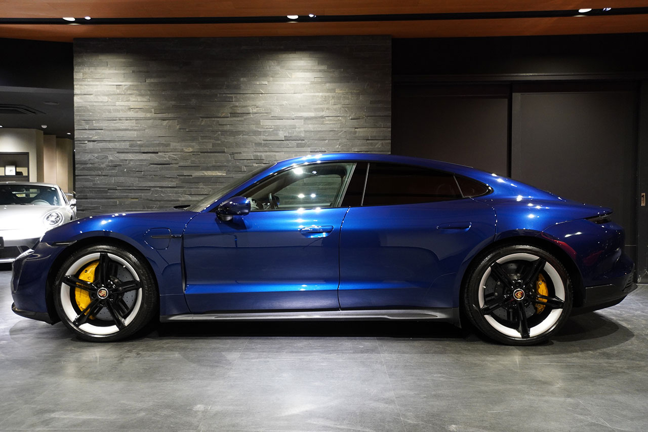 2021 Porsche Taycan 