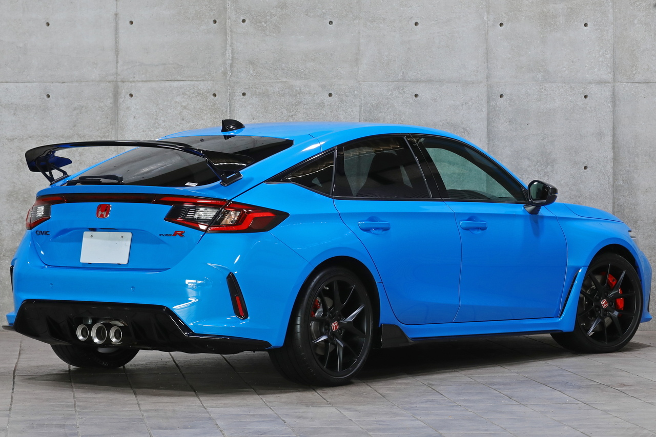 2024 Honda CIVIC FL5 Civic TYPE R, Verified Low Mileage Vehicle, Racing Blue Pearl, 19 Inch Alloy Wheels