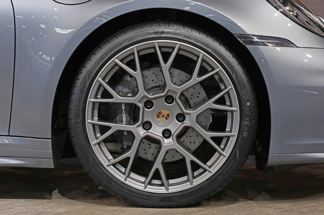 2025 Porsche 911 null